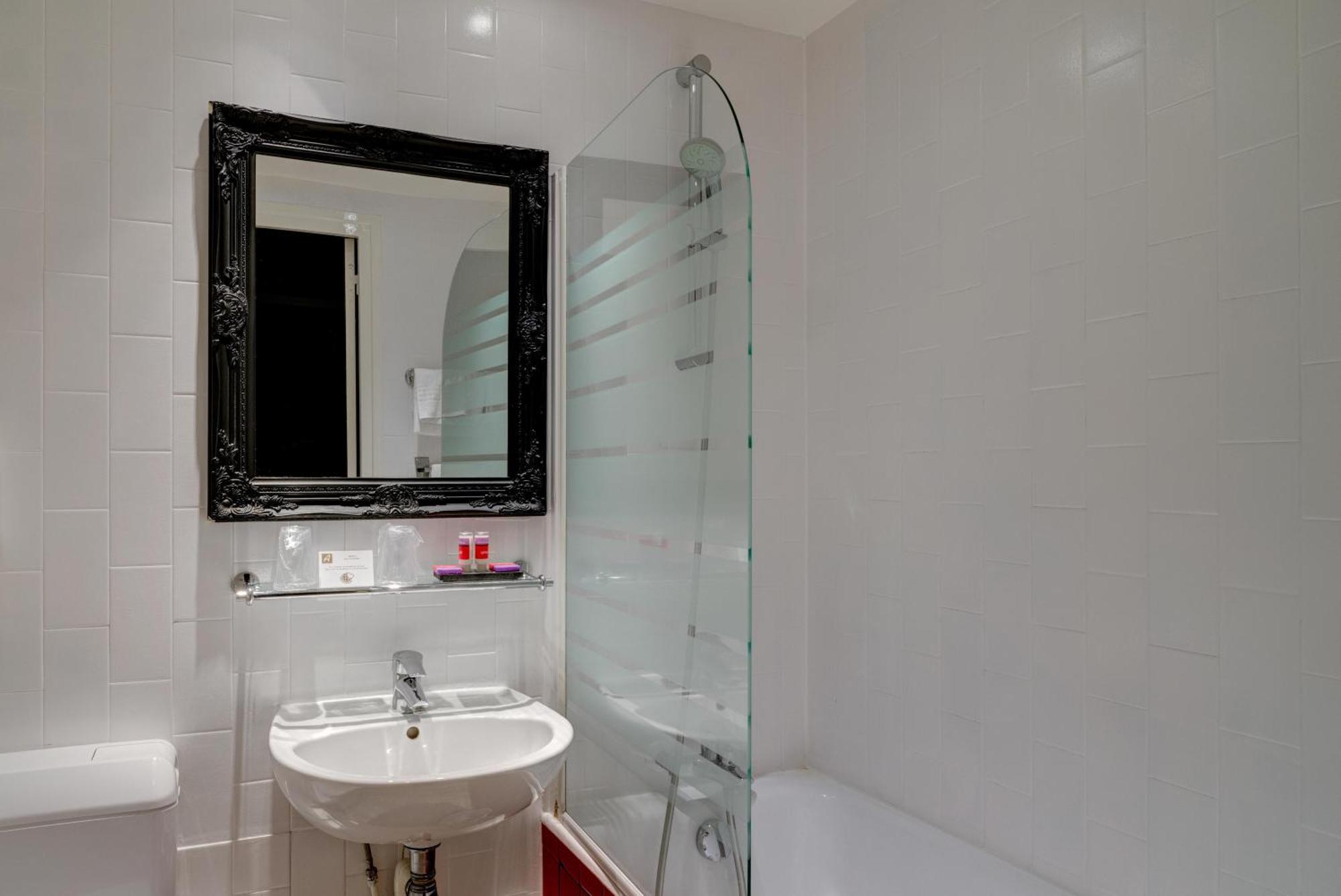 Hotel Astoria - Astotel 3*